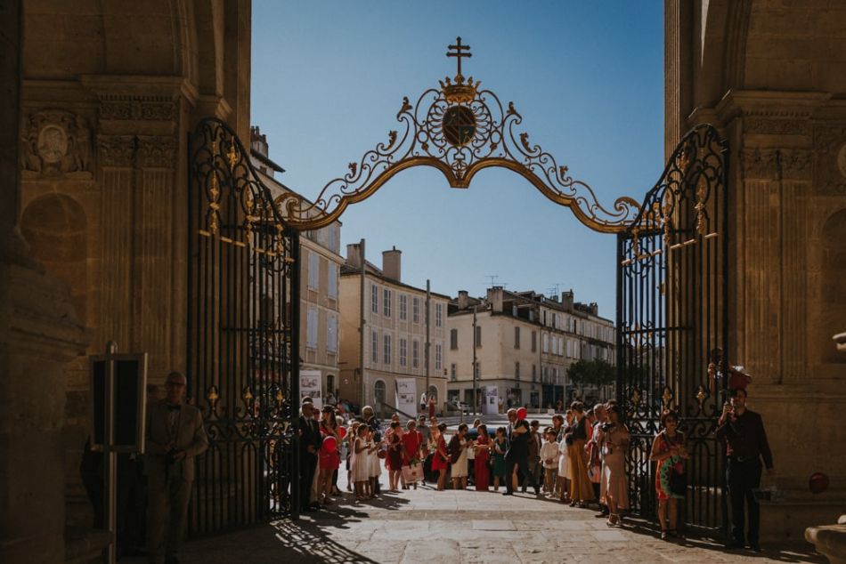 Sortie de cérémonie de mariage à la cathédrale de Auch
