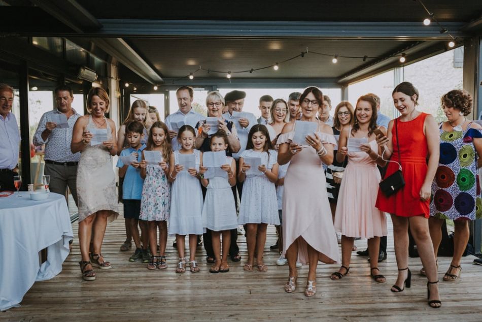 Discours et chanson de mariage au piano en chanson, au domaine de Baulieu à Auch
