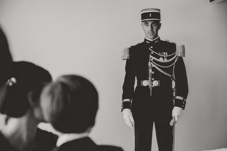 Préparatifs du marié, les gros yeux pour rigoler, Auch, Gers