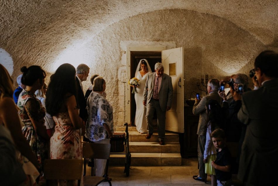 Entrée de la mariée anglaise, cérémonie laique mariage anglais en Périgord