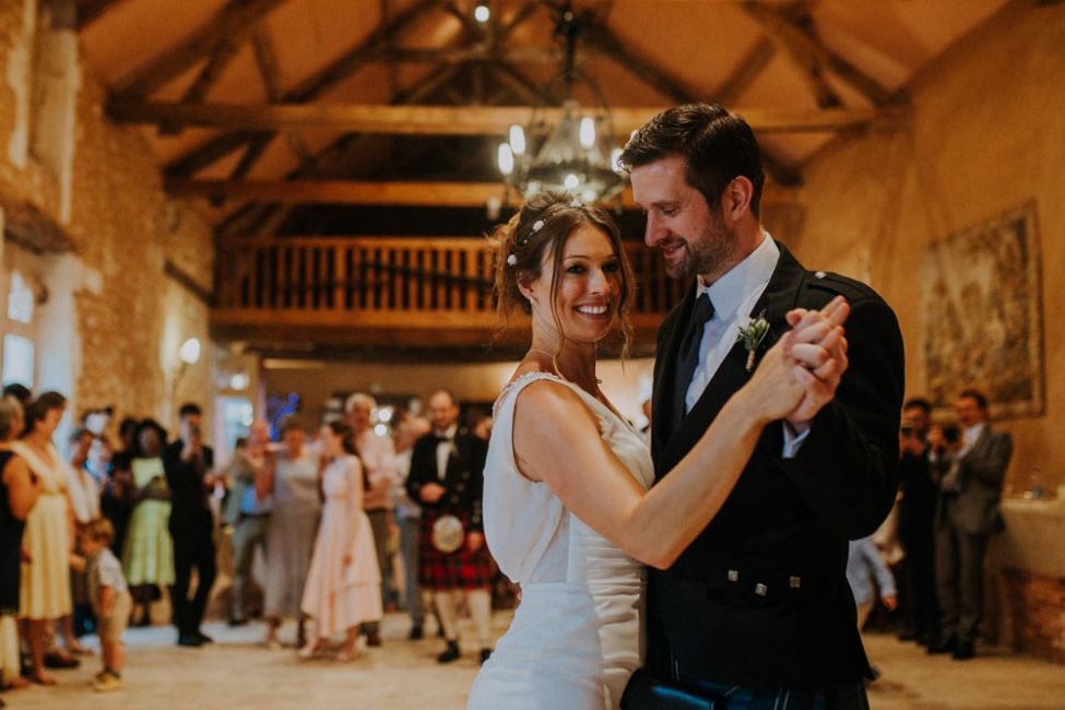 Mariés écossais anglais au chateau de la Cote dans le Perigord