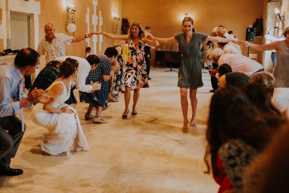 Ceilidh danse traditionnelle ecossaise mariage anglais Chateau de la Cote Perigord