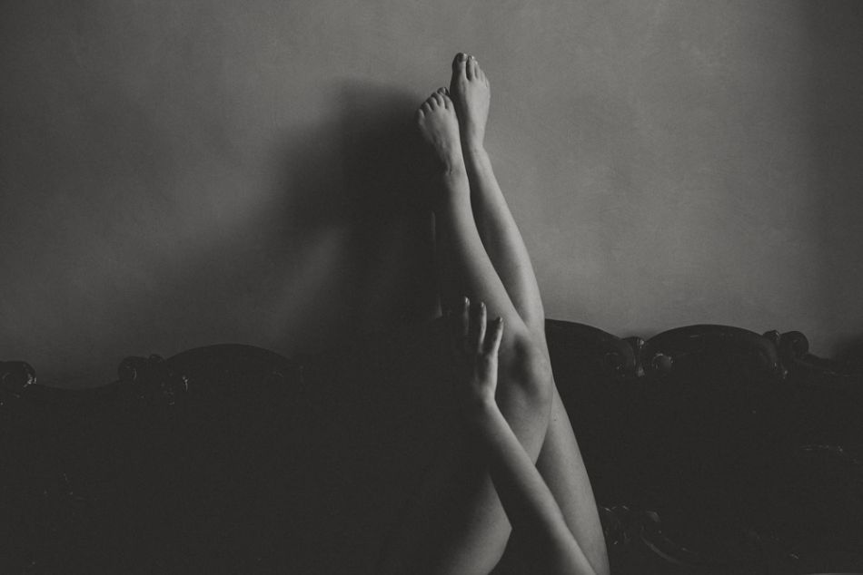 Paires de jambes pour une séance photo boudoir à Toulouse, Haute Garonne, MGphotographies
