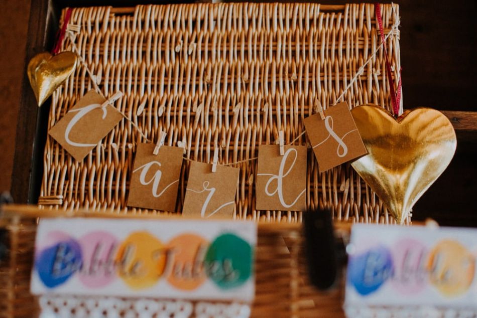 decoration champetre pour un mariage anglais au chateau de la Cote dans le Perigord