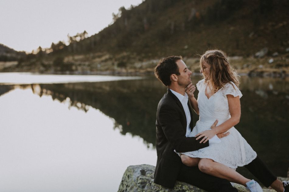 Amoureux au bord d'un lac, seance day after mariage, MGphotographies Auch